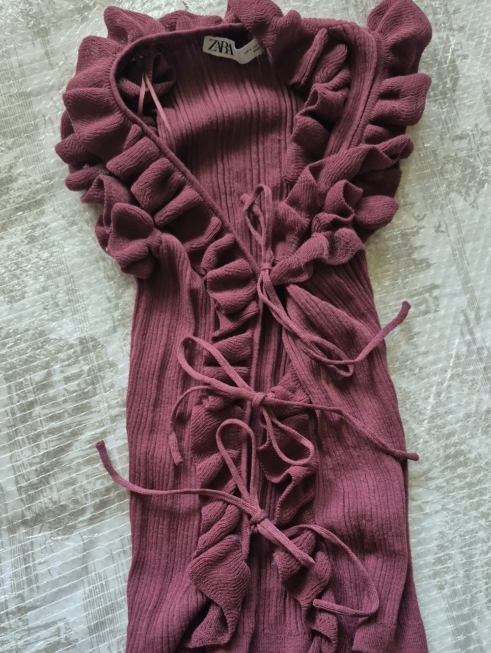 NWOT! Zara Plum Ruffle Tie-Front Ribbed Tank Cardigan
